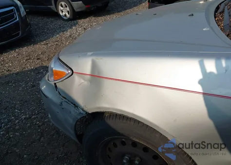 2002 Toyota Camry Xle V6 z USA, uszkodzony, nr VIN 4T1BF30K52U534242